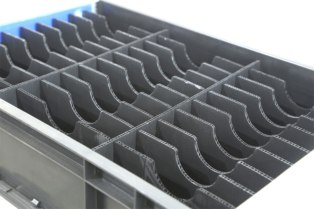 帶防塵簾周轉(zhuǎn)箱